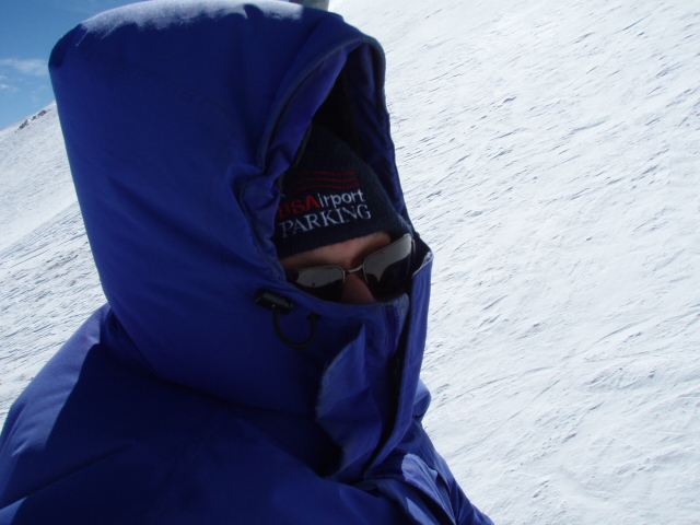 Loveland Basin Chair with typical wind - Karl - The Mollusk - Kelman